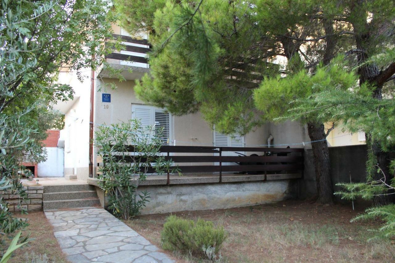 Danica Holiday House Cesarica Bagian luar foto